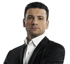 Eroii și conducerea școlii internat serie - fotografii, informații