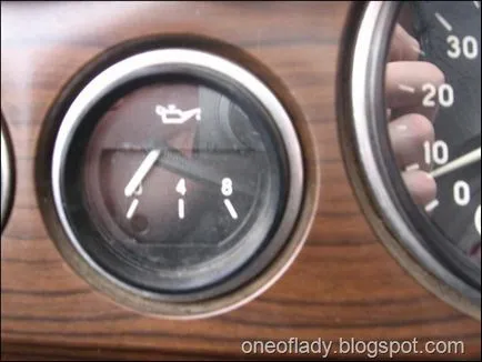 Principalul lucru pe care ar trebui să fie conducător auto femeie aflată, una dintre doamne - revista pentru femei (pentru a fi în măsură) Principalul lucru pe care ar trebui să fie conducător auto femeie aflată, una dintre doamne - o revista pentru femei