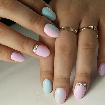 Gel sau extensie de unghii acrilice care o mai bună utilizare
