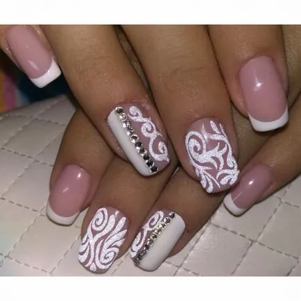 Gel sau extensie de unghii acrilice care o mai bună utilizare