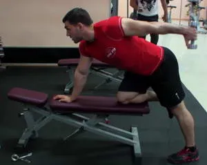 Cum de a pompa rapid triceps la domiciliu (condiții) Cum de a pompa rapid triceps la domiciliu