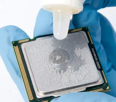 Instrucțiuni privind modul de aplicare în mod corect pasta termica pe CPU pasta termică sfaturi de înlocuire