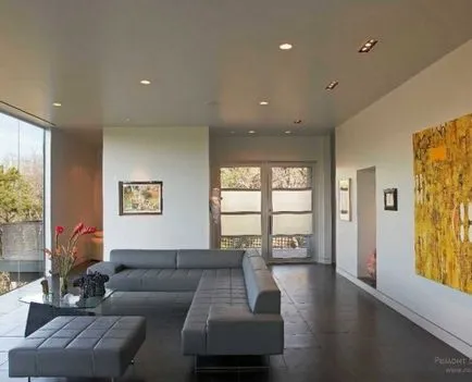 Design interior si camera de zi într-un stil minimalist, aranjament de idei din fotografie