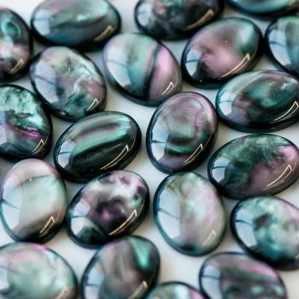 cabochon-l