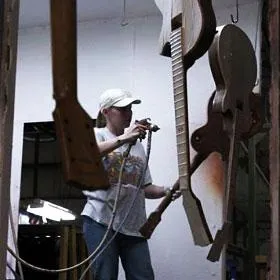 Cum de a face Gibson Guitars
