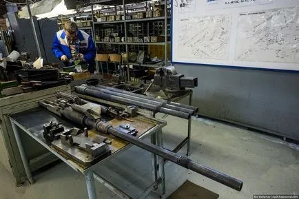 Cum sa faci un Kalasnikov - (52 poze), pulson
