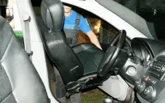 Cum de a pune capace pe scaunele instrucțiunii video pentru mașină