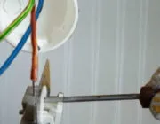 Cum de a conecta dispozitivul de răcire la unitatea de alimentare cu energie de sistem - video de instrucțiuni (răcitor) Cum de a conecta dispozitivul de răcire la unitatea de alimentare cu energie de sistem - instrucțiuni video de