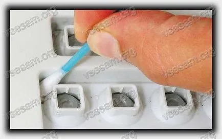 Cum se curata o tastatura pe un laptop la domiciliu