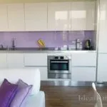 Közvetlen konyha egy sorban