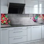 Közvetlen konyha egy sorban