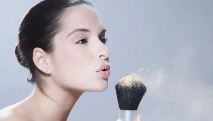 Por chanel (42 fotók) értékeléseket mattító ágensek vitalumiere kompakt Douceur és mat Lumiere, les