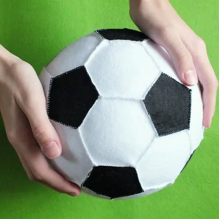 Varrni egy futball-labda nemezből - Fair Masters - kézzel készített, kézzel készített (puha játékok) Varrni egy futball-labda nemezből - Fair Masters - kézzel készített, kézzel készített