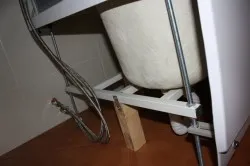 Hogyan kell telepíteni a zuhanyfülke magát Hogyan kell telepíteni a zuhanyfülke magát