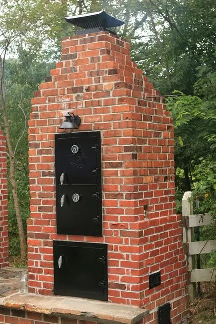 Smokehouse forró füstölt saját kezét