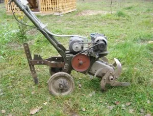 Kultivátor kezüket a motoblockokhoz