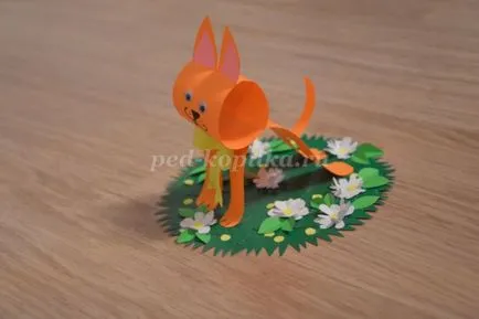 Hogyan készítsünk egy iskolai papír Hogyan készítsünk egy iskolai papír