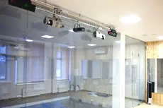 Mint lámpa egy klubban
