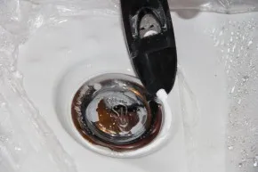 Hogyan kell telepíteni a zuhanyfülke magát