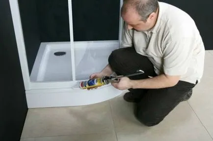 Hogyan kell telepíteni a zuhanyfülke magát