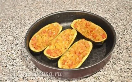 Padlizsán zöldségekkel töltve recept egy fotó - egy lépésről lépésre főzés padlizsán csónak