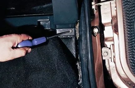 Eltávolítása és cseréje a torpedó (előlapon) 2110, 2111, 2112