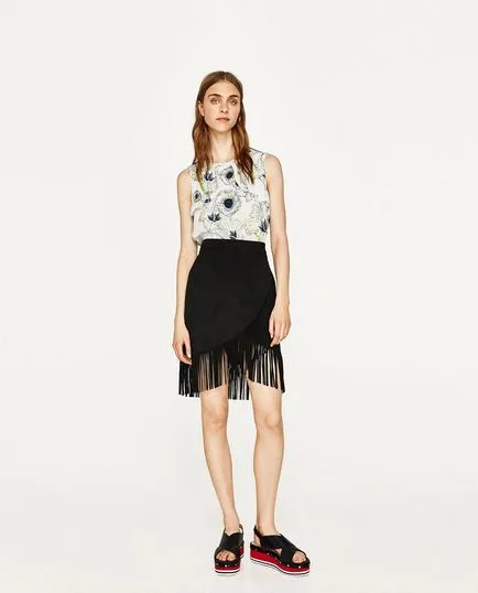Immortal klasszikusok, mint a kopás, és mit kell kombinálni egy szoknya-tulipán - hölgy hölgy