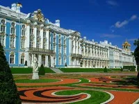 Tsarskoye Selo - története, működési mód és a jegyek árára - hogyan juthatunk el oda, és mit kell látni