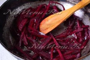Ukrán borscs recept lépésről lépésre fotók
