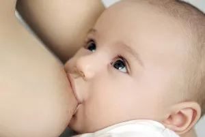Mi a takarmány egy újszülött, ha nincs tej