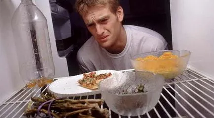 A mosás hűtőszekrény belsejében elpusztítani szag tisztító, fotók, videók (eszközök) A mosás belül hűtőszekrény, hogy megszüntesse a szag, mosás, fotó, videó