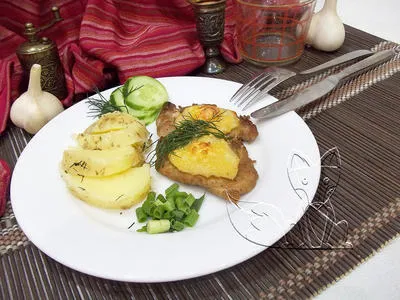 Mit lehet tenni ki a burgonya és a hús - steak burgonyával kemencében (burgonya) Mit lehet tenni ki a burgonya és a hús - steak burgonyával kemencében