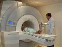 Mi MRI a gerinc mely esetekben kell egy diagnózis (a) Mi MRI a gerinc mely esetekben kell egy diagnózis