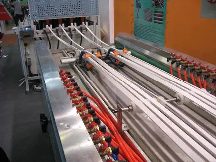 Mi extrudáló sorok, Tomo - gyártás extrudáló berendezések (gyakran) Mi extrudáló sorok, Tomo - gyártás extrudáló berendezések