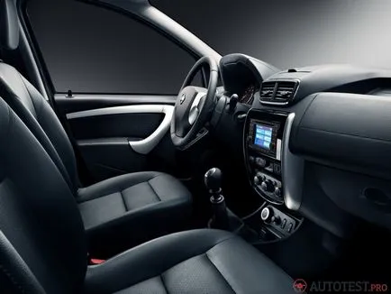 Mit válasszak Nissan Terrano vagy Reno daster (Front panel kabin) Mit válasszak Nissan Terrano vagy reno daster