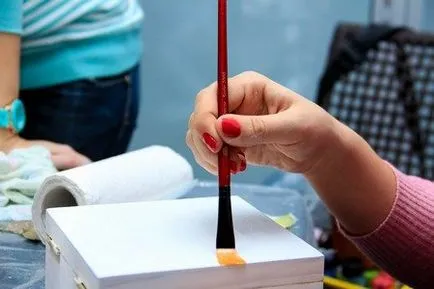 Decoupage box mester osztály saját kezűleg fotókkal és videó (kezével) Decoupage box mester osztály saját kezűleg fotókkal és videó