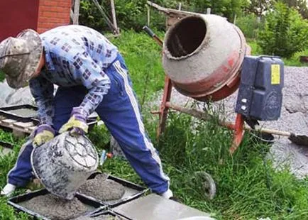 Tedd útburkoló csempe kezük Lépésről lépésre gyártás (útburkoló) Mi útburkoló csempe kezük lépésről lépésre gyártási