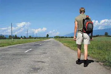 a pálya szélén a mozgalom