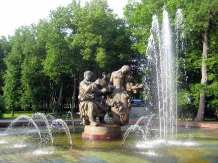 Látnivalók Novgorod és a környező területet látni, hogy egy-két nap