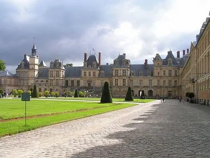 Palota Fontainebleau Franciaország, Franciaország moya