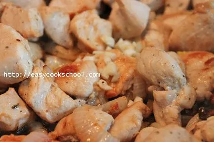 Hússzeletek csirke klasszikus recept, egyszerű receptek (recept) Hússzeletek csirke klasszikus recept, egyszerű receptek