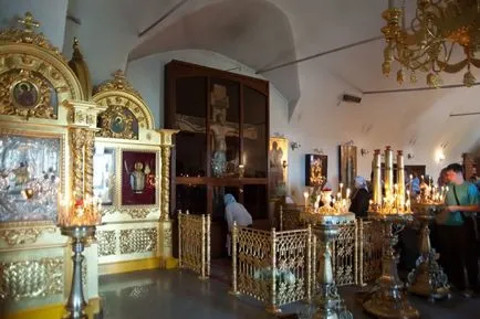 Godenovo jelenség a Szent Kereszt, a csodák és gyógyító történet, hogyan lehet eljutni, hogyan imádkozzunk
