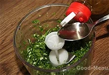 Georgian satsebeli mártással - egy recept lépésről lépésre fotók