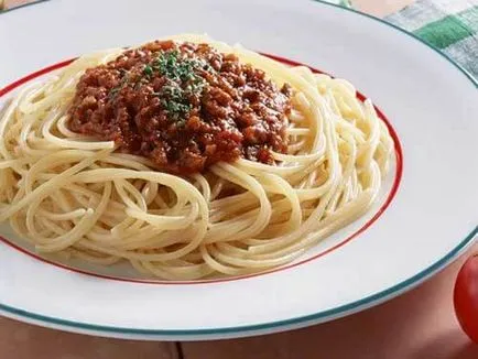 Paradicsom szósz spagetti egyszerű receptek