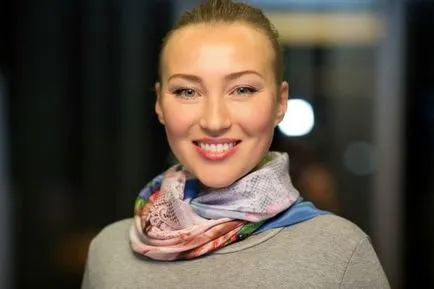 Örülök, hogy kössünk sálat a nyakán műhelyek fotó