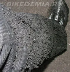 Stantrayding lágyítás gumi, mint egy motorkerékpár baykademiya