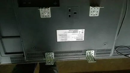 Hogyan akasztani a TV a falon kiválasztása, tartók