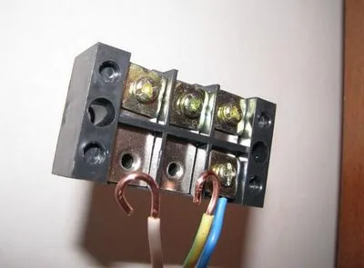 Hogyan lehet csatlakozni egy indukciós főzőlapot a hálózathoz (panel) Hogyan lehet csatlakozni egy indukciós főzőlapot a hálózathoz