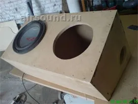 Hogyan készítsünk egy doboz mélynyomó