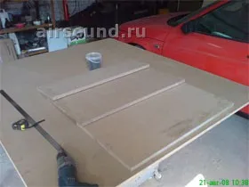 Hogyan készítsünk egy doboz mélynyomó